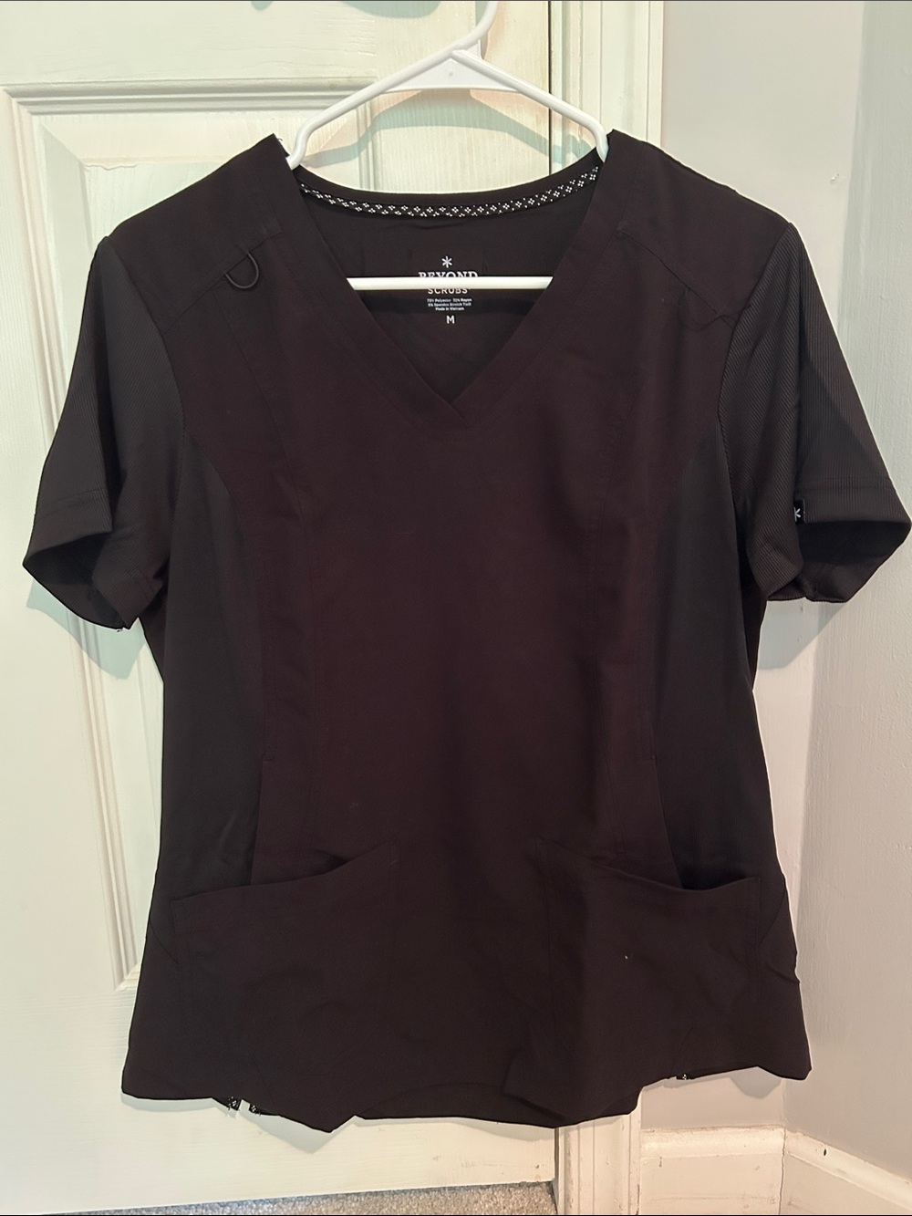 Beyond Women's Black V-Neck Short Sleeve Scrub Top
